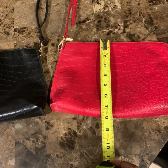 2 Crossbody purses 👜 - Picture 3 of 13